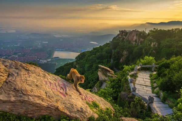 Mount Huaguoshan Scenic Area