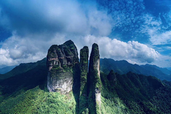 Jianglang Mountain Scenic Area