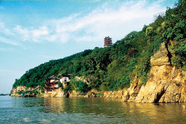 The Yangtze River Caishiji Cultural and Ecological Tourism Area