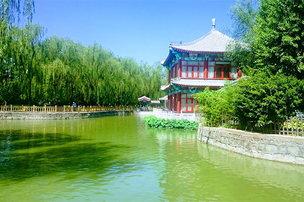 Beijing Tongzhou Grand Canal Forest Park