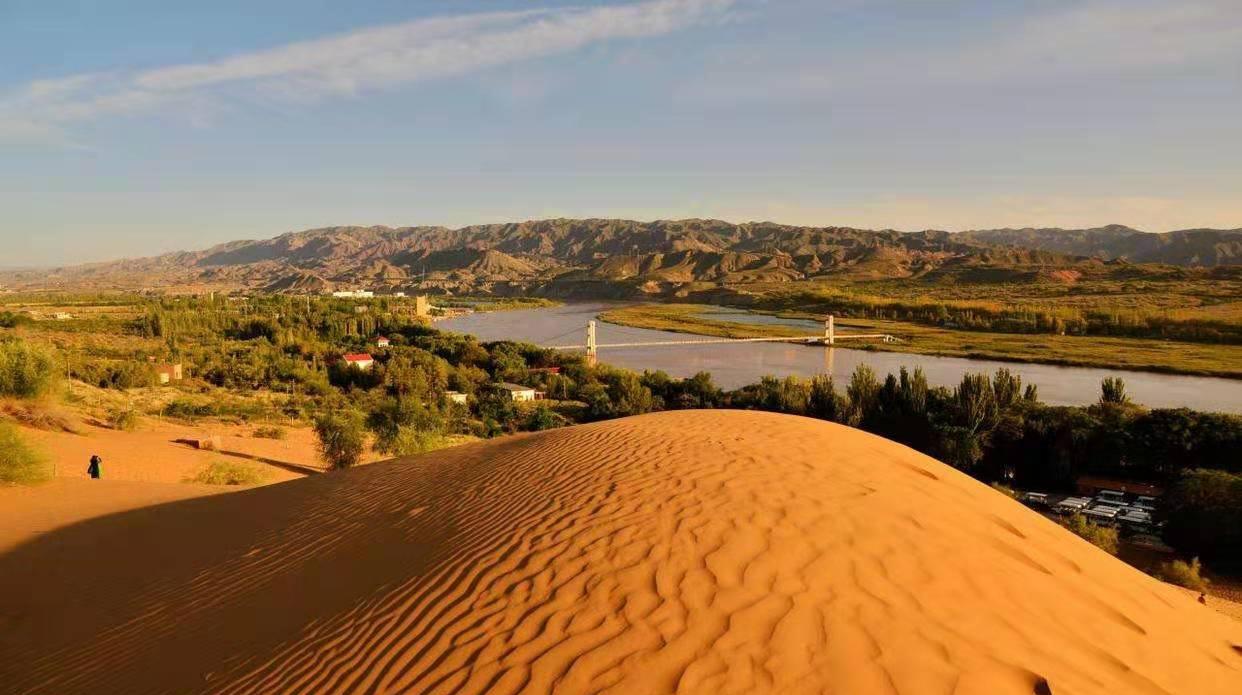 Shapotou Tourist Attraction