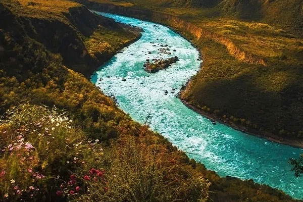 Yarlung Zangbo Grand Canyon