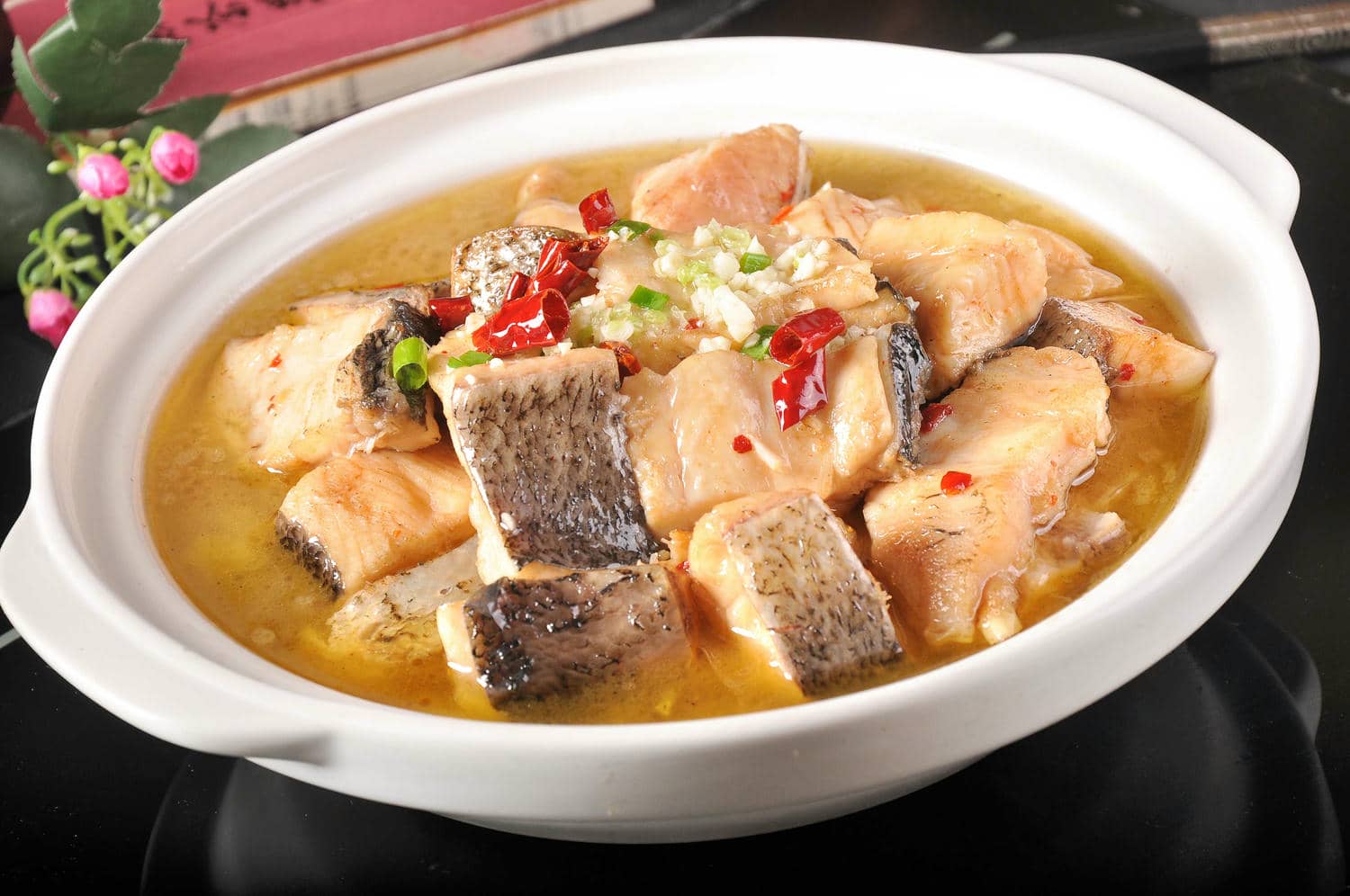 Tongxianyu (Bamboo-Marinated Fish)