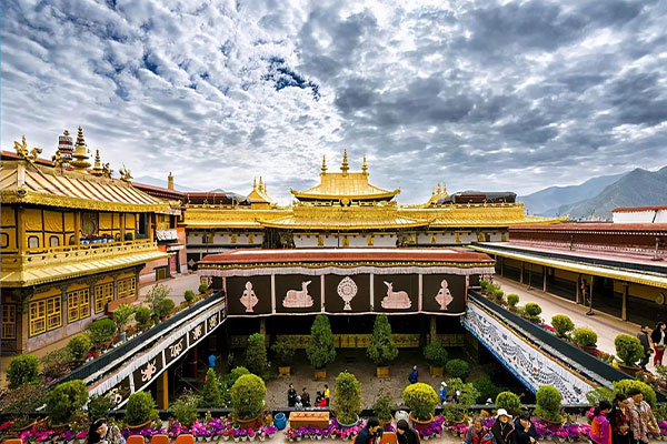 Jokhang Temple Scenic Area