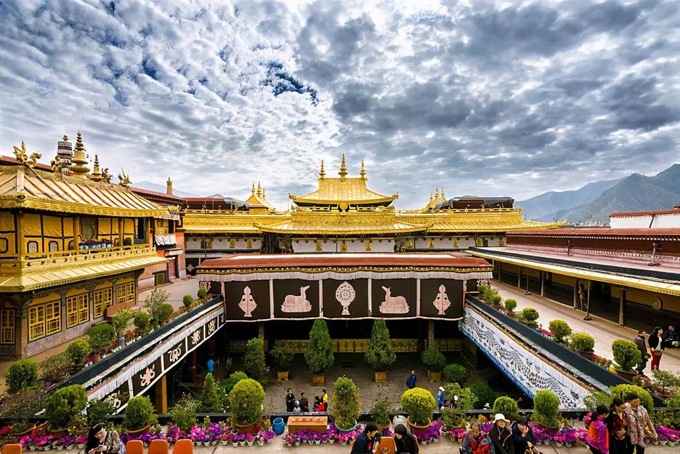 Jokhang Temple Scenic Area