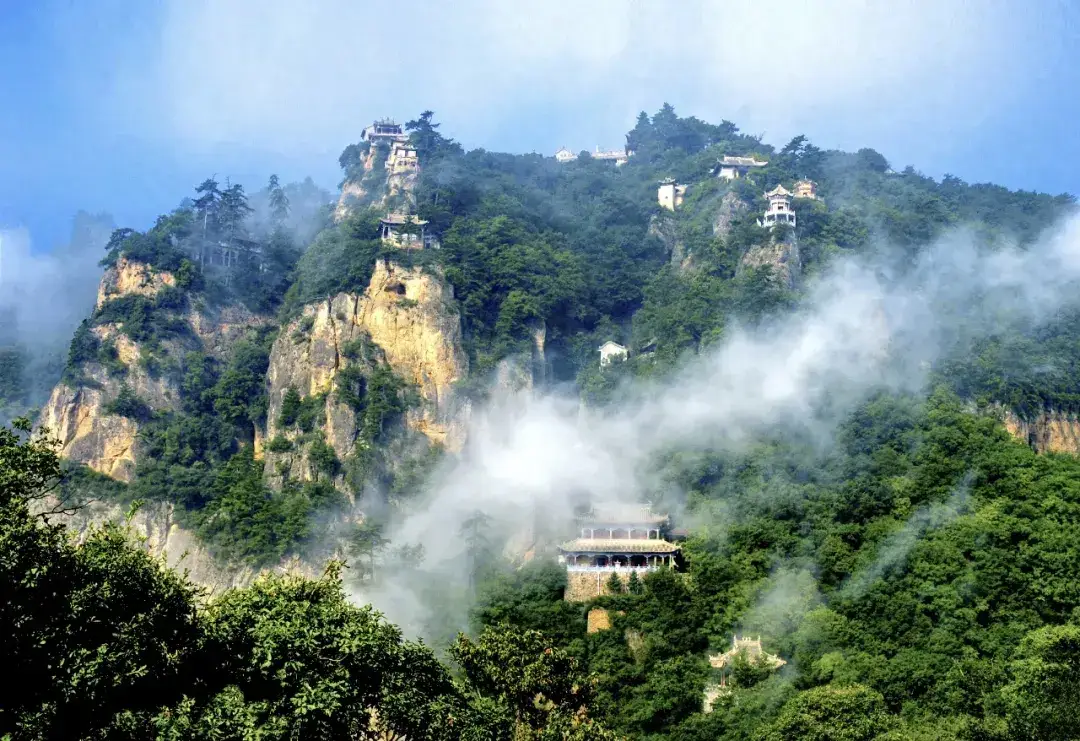 Kongtong Mountain Scenic Area