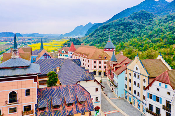 Yunman Lake Leisure Scenic Area