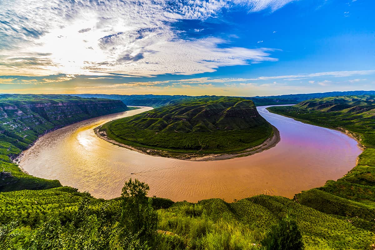 Yellow River Qiankun Bay Scenic Area