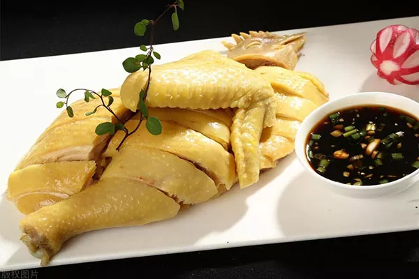 Shanghai Boiled Chicken (Bai Zhan Ji)