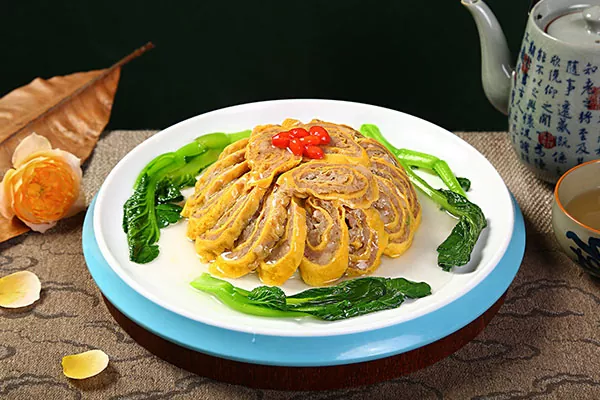 Steamed and Inverted Egg Rolls(Dan juan)