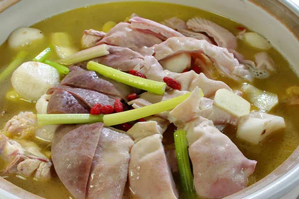 Pork Tripe Stuffed with Chicken