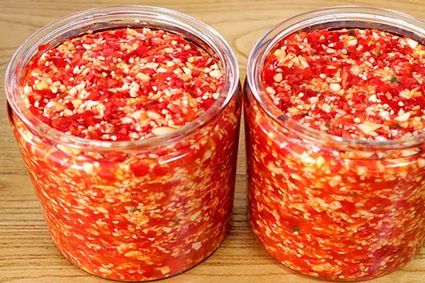 Chili Pepper in Oil (Duo Jiao)