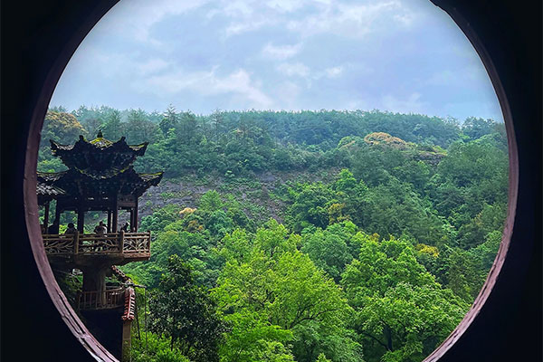 Jinhu Lake