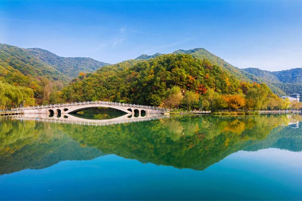 Luoyang Luanchuan Chongdugou Scenic Area