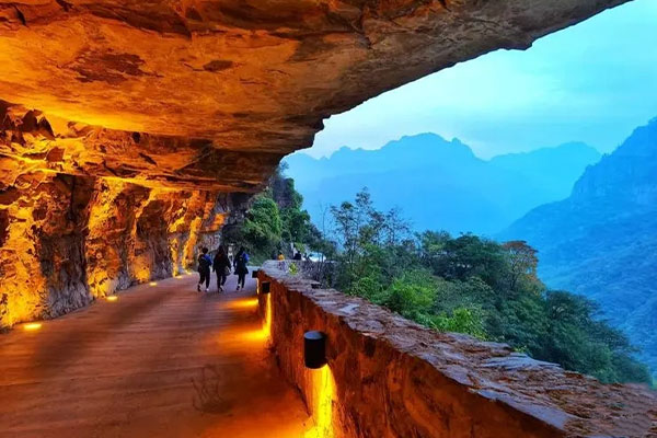 Wanxian Mountain Scenic Area