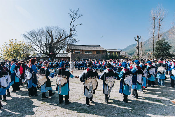 Naxi Ethnic Group - Sanduo Festival